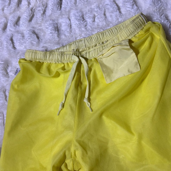 SUPREME Men’s Lemon Yellow Silk Sweat Pants - Picture 11 of 15